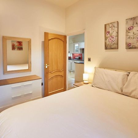 Host & Stay - Folkton Cottages Scarborough Zimmer foto